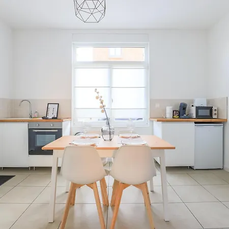 Elegant Arriere Gare Lägenhet Arras